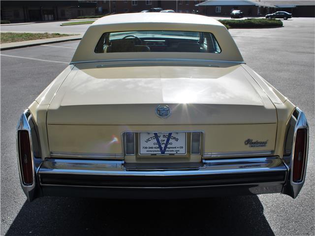 1986 Cadillac Fleetwood -- - photo 12