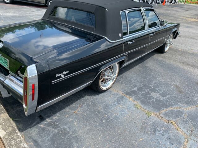 1986 Cadillac Brougham - photo 2