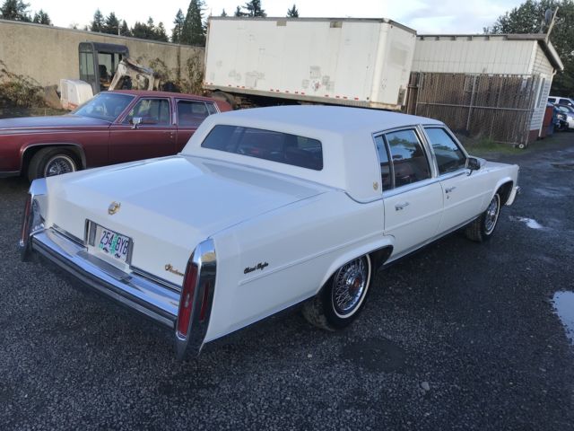 1986 Cadillac Fleetwood - photo 6