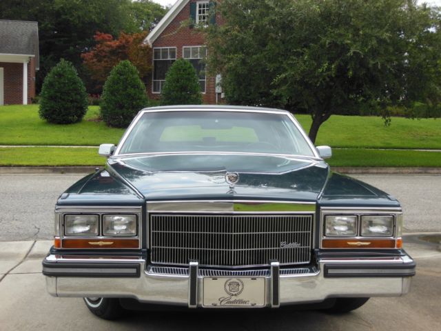 1986 Cadillac Fleetwood - photo 2