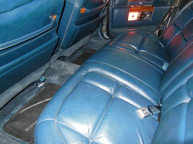 1986 Cadillac Fleetwood - photo 6