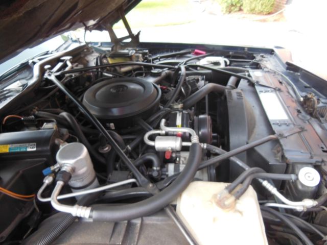 1986 Cadillac Fleetwood - photo 9