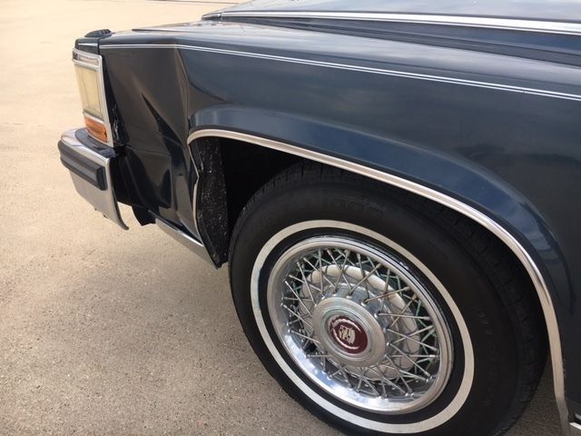 1986 Cadillac Fleetwood DE'ELEGANCE - photo 9