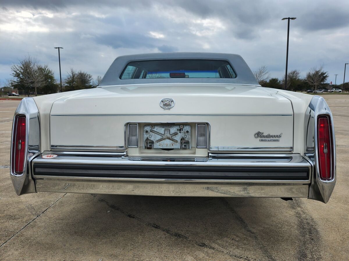 1986 Cadillac Fleetwood BROUGHAM - photo 7