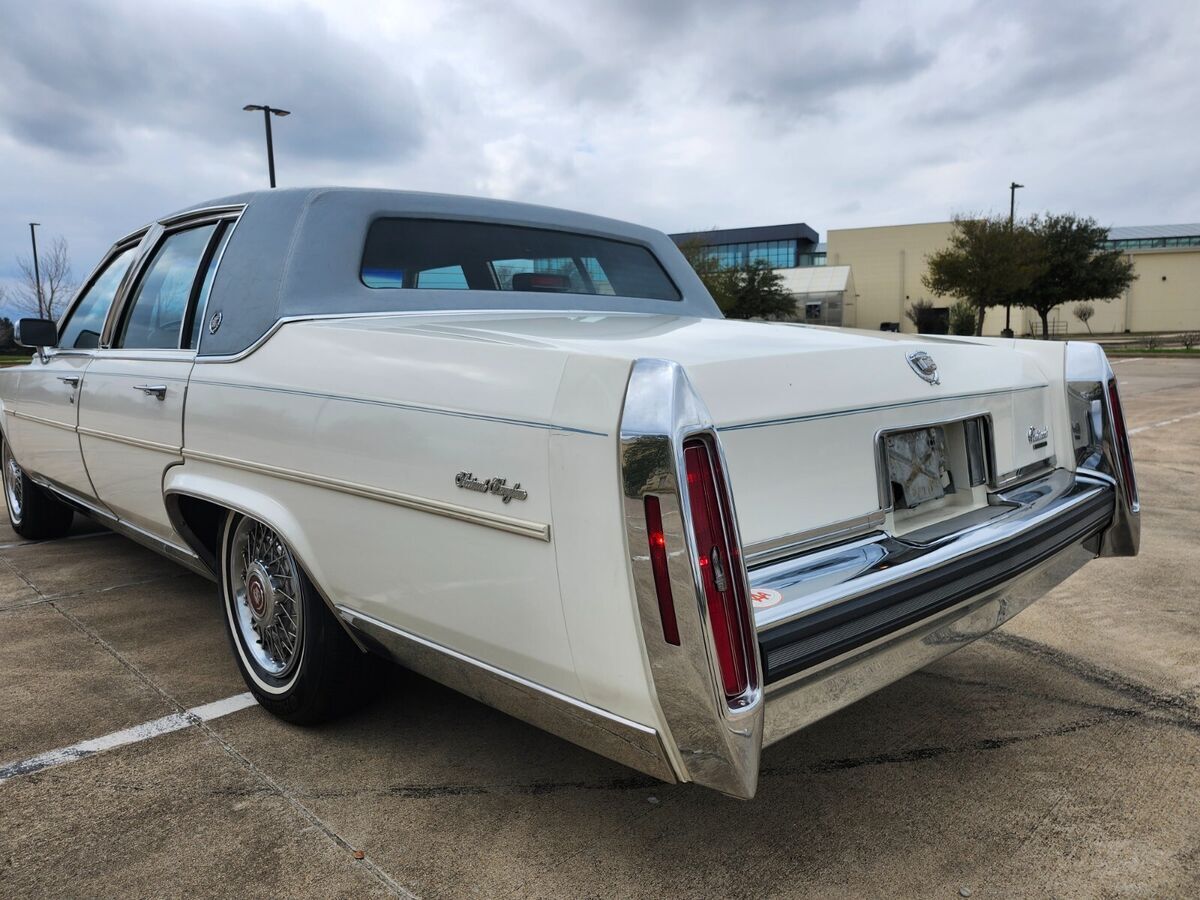 1986 Cadillac Fleetwood BROUGHAM - photo 8