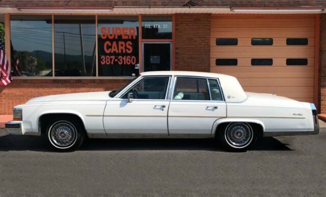 1986 Cadillac Fleetwood Brougham D'elegance