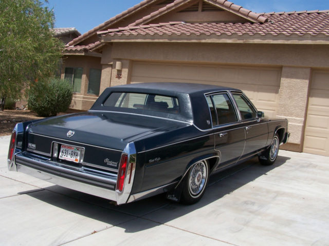 1986 Cadillac Fleetwood - photo 2
