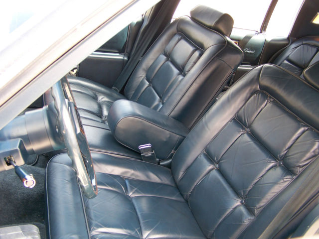 1986 Cadillac Fleetwood - photo 4