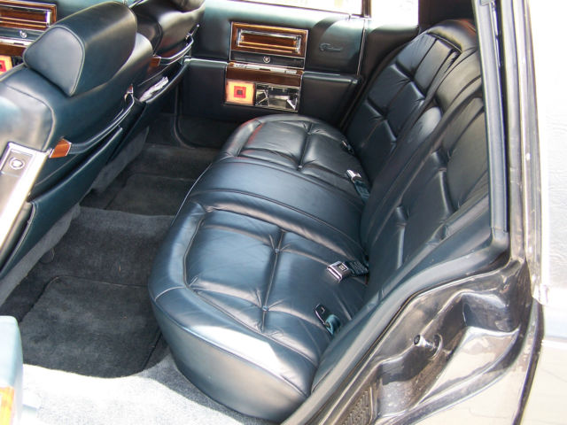 1986 Cadillac Fleetwood - photo 5
