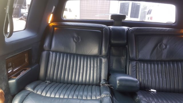 1986 Cadillac Fleetwood - photo 12