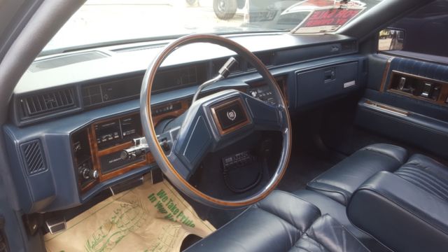 1986 Cadillac Fleetwood - photo 8
