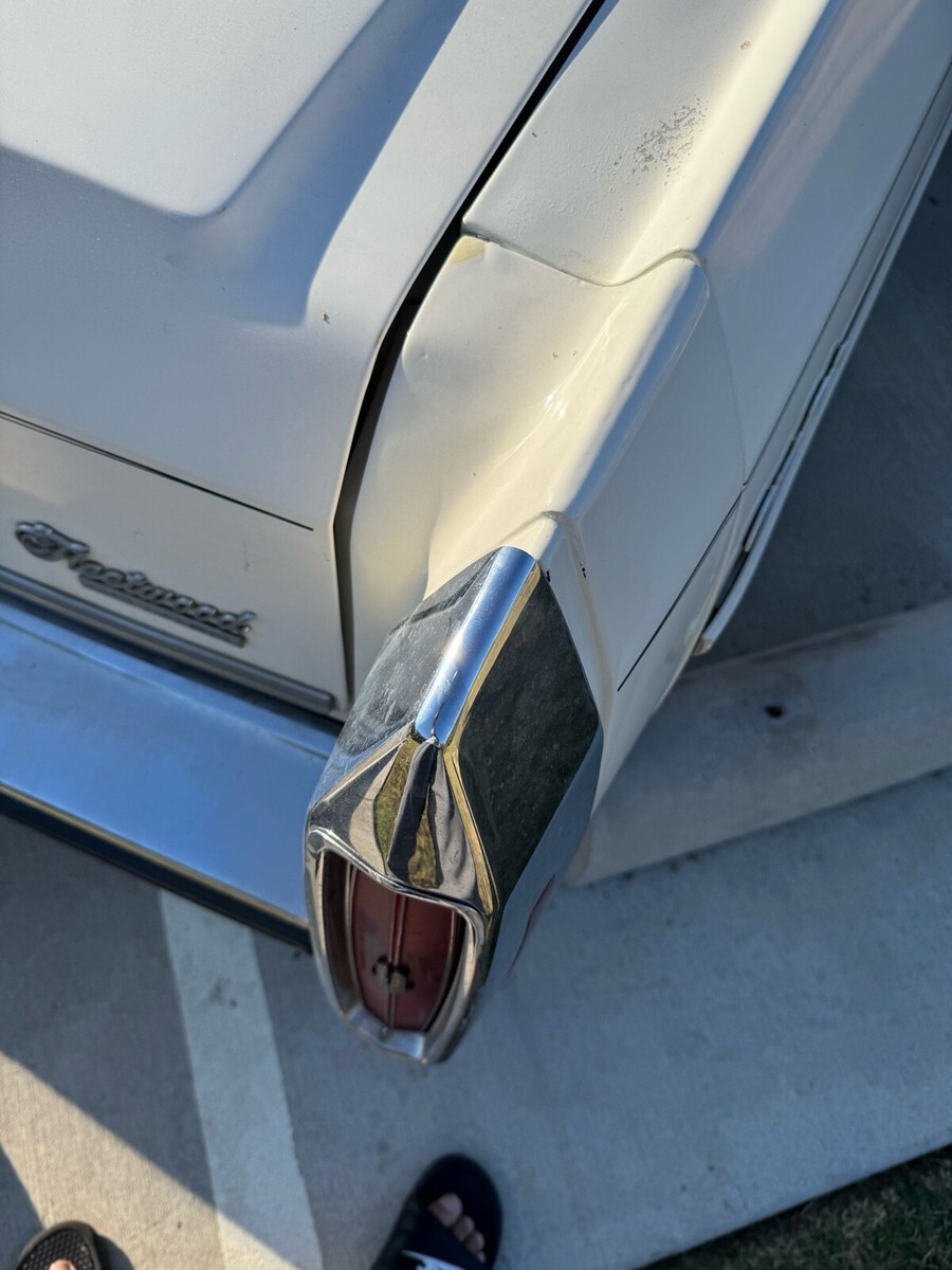 1986 Cadillac Fleetwood BROUGHAM - photo 7