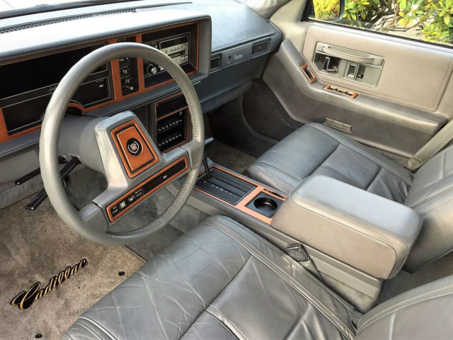 1986 Cadillac Seville Elegante Sedan 4-Door - photo 8