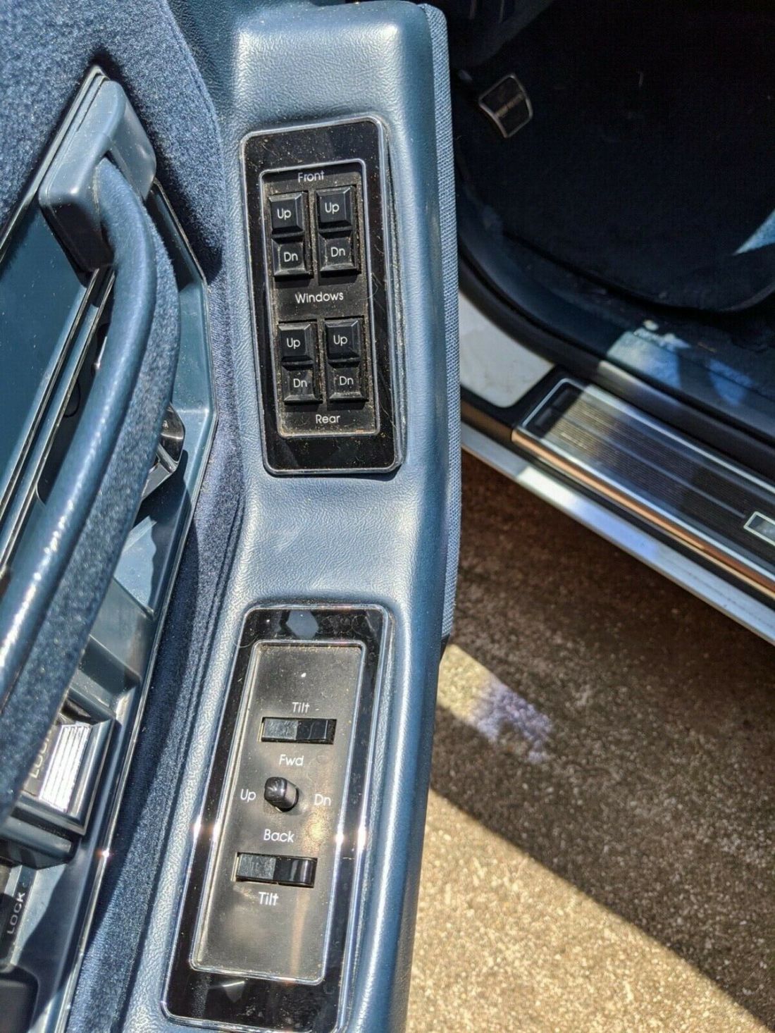 1986 Cadillac Seville - photo 10