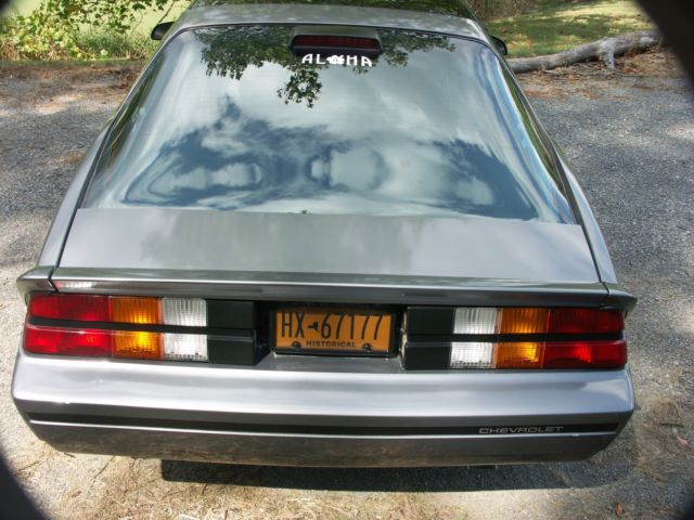 1986 Chevrolet Camaro 2 DOOR SPORT COUPE - photo 9