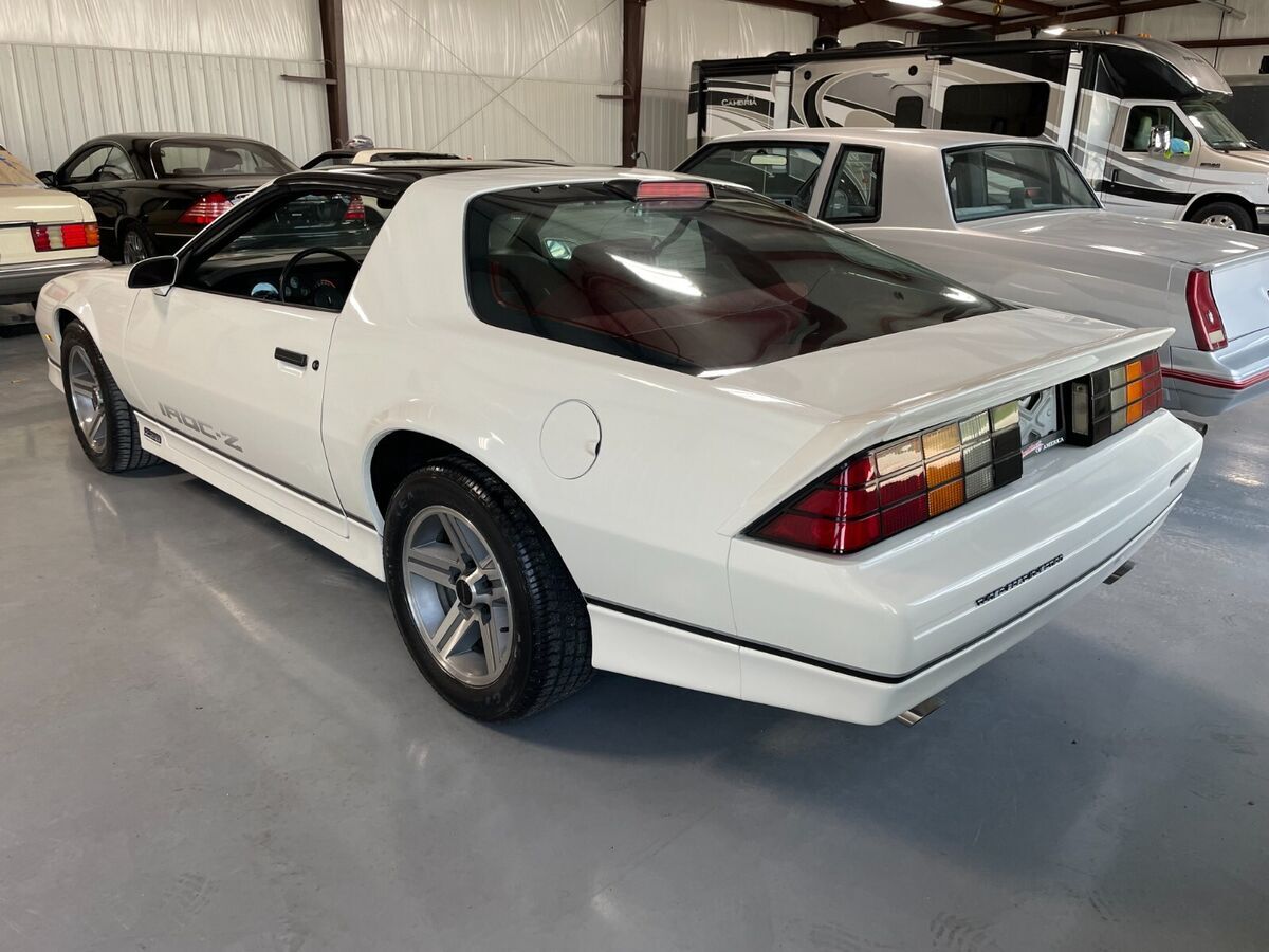 1986 Chevrolet Camaro - photo 7