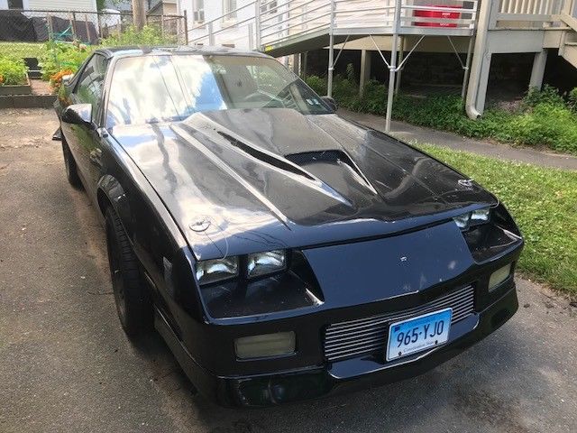 1986 Chevrolet Camaro I-ROC - photo 2