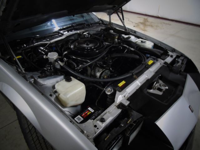 1986 Chevrolet Camaro Z28 - photo 11