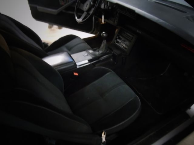 1986 Chevrolet Camaro Z28 - photo 13