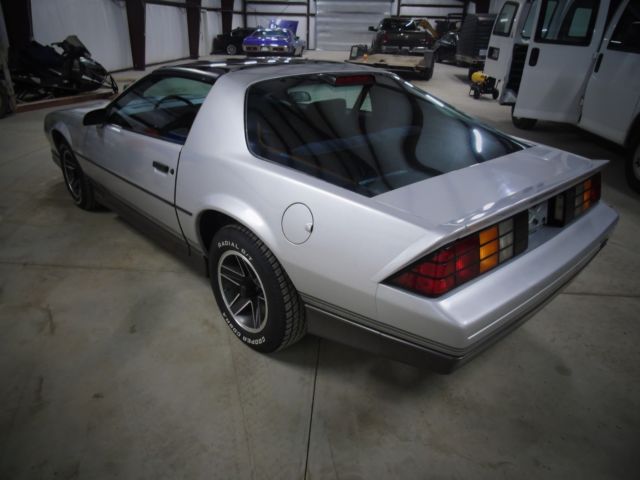 1986 Chevrolet Camaro Z28 - photo 6