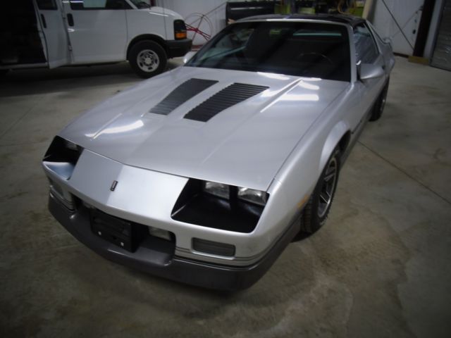 1986 Chevrolet Camaro Z28 - photo 7