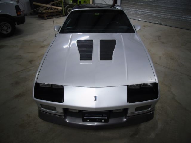 1986 Chevrolet Camaro Z28 - photo 9