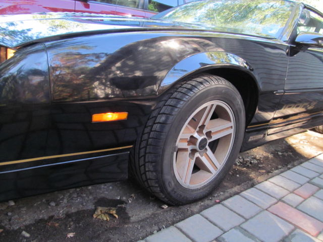 1986 Chevrolet Camaro - photo 2