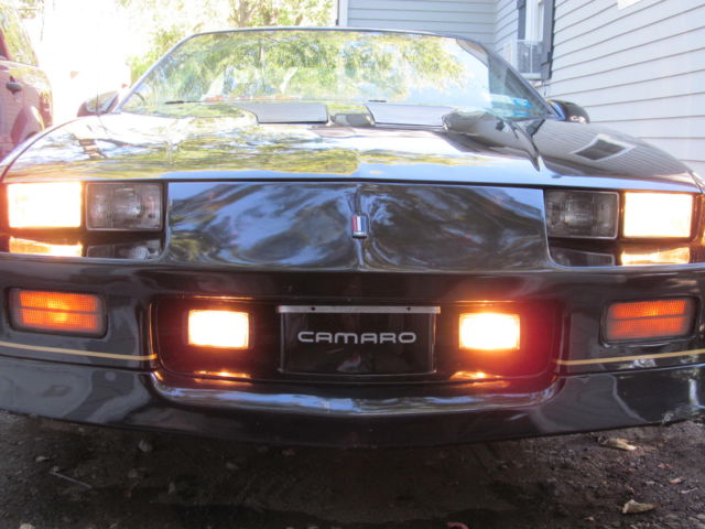 1986 Chevrolet Camaro - photo 3