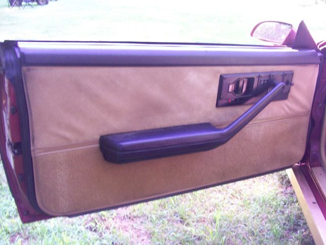 1986 Chevrolet Camaro Z28 - photo 10