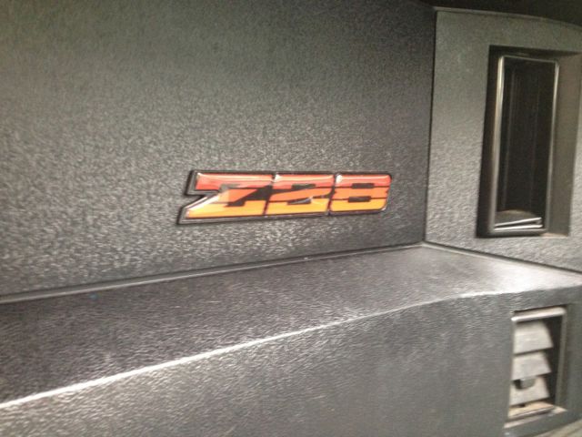 1986 Chevrolet Camaro - photo 10