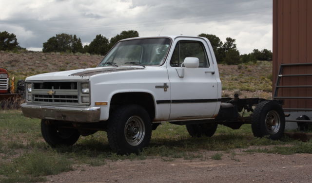 1986 Chevrolet C/K Pickup 2500 Scottsdale - photo 2