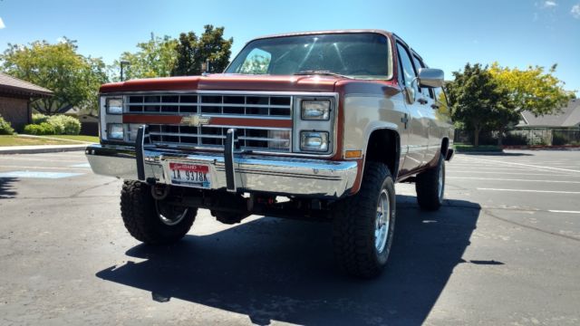 1986 Chevrolet Suburban Silverado - Trailering Special - photo 8