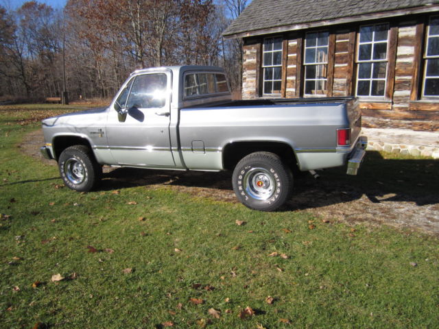 1986 Chevrolet C-10 SCOTTSDALE