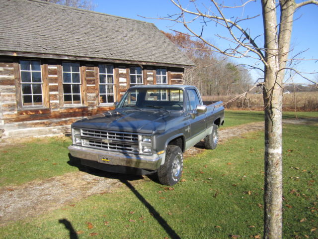 1986 Chevrolet C-10 SCOTTSDALE - photo 2