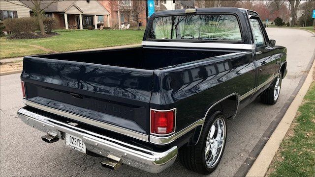 1986 Chevrolet C-10 -- - photo 4