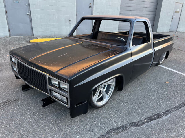 1986 Chevrolet C10 Lowered on air bags GSI chassis all brand new parts 1986 Chevrolet C-10