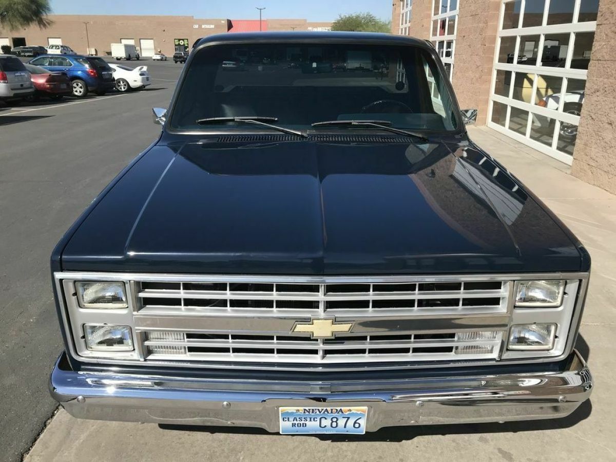 1986 Chevrolet C-10 - photo 4