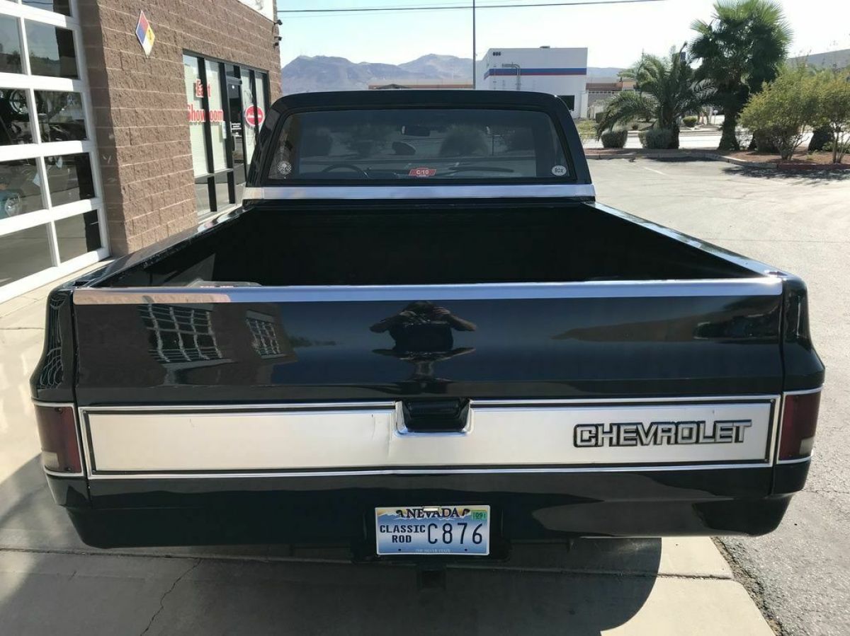 1986 Chevrolet C-10 - photo 8
