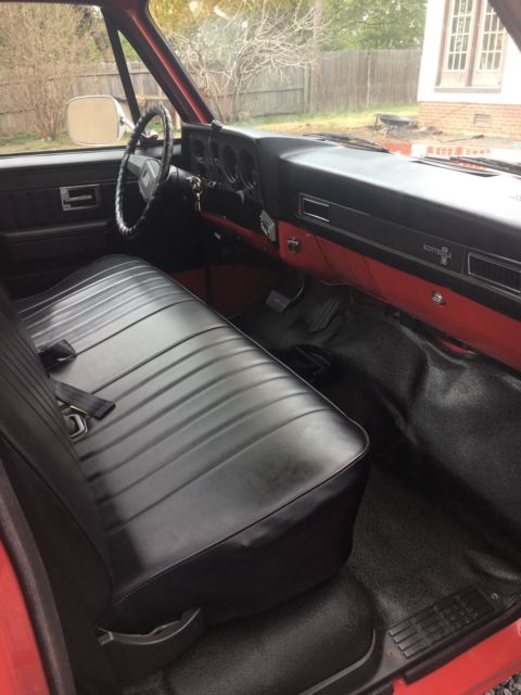 1986 Chevrolet C-10 Scottsdale Package - photo 8