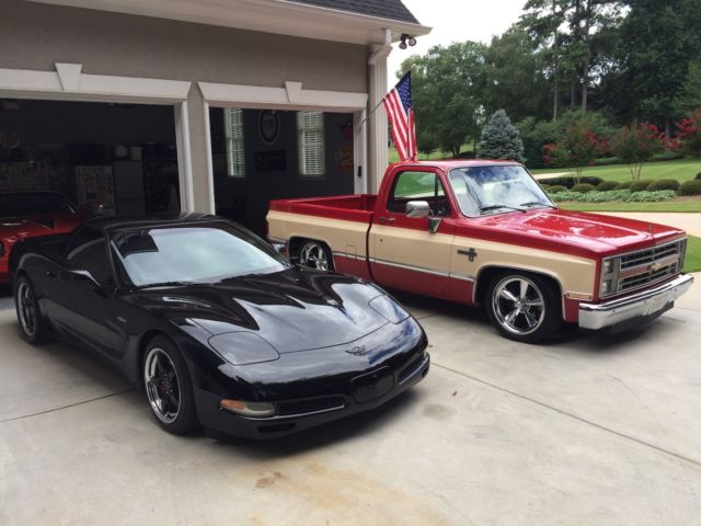 1986 Chevrolet C-10 Custom Standard Cab Pickup 2-Door - photo 11