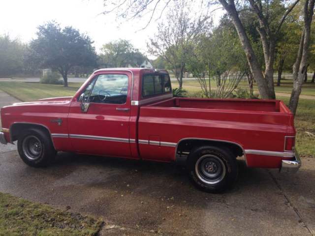 1986 Chevrolet C-10 Silverado Standard Cab Pickup 2-Door - photo 7