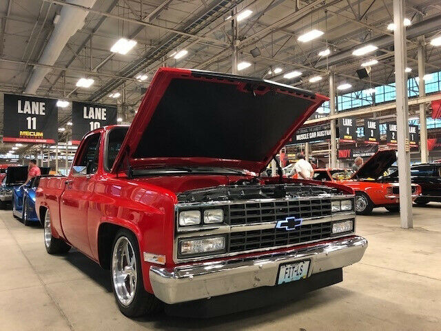 1986 Chevrolet C10 Square Body Custom Shortbed Pickup Truck Frame-Off Restore - photo 13