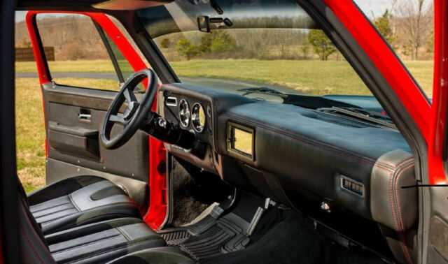 1986 Chevrolet C10 Square Body Custom Shortbed Pickup Truck Frame-Off Restore - photo 7