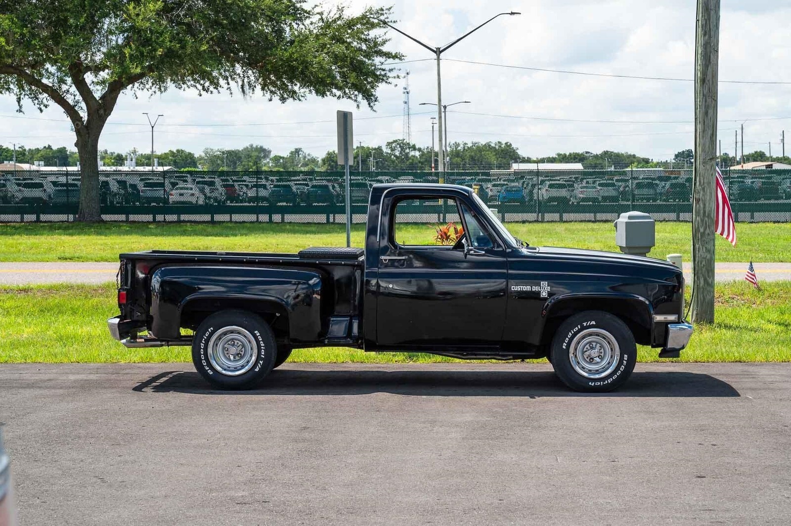 1986 Chevrolet C-10 Step Side Pickup, Crate Engine - photo 7