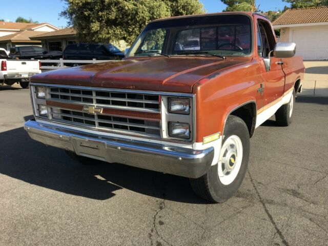 1986 Chevrolet Silverado 2500 - photo 2