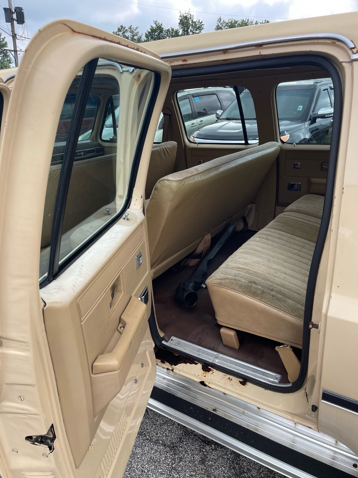 1986 Chevrolet Suburban C2 - photo 10