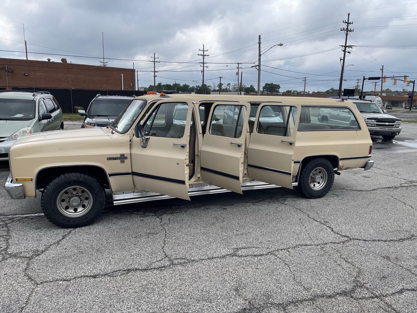 1986 Chevrolet Suburban C2 - photo 4