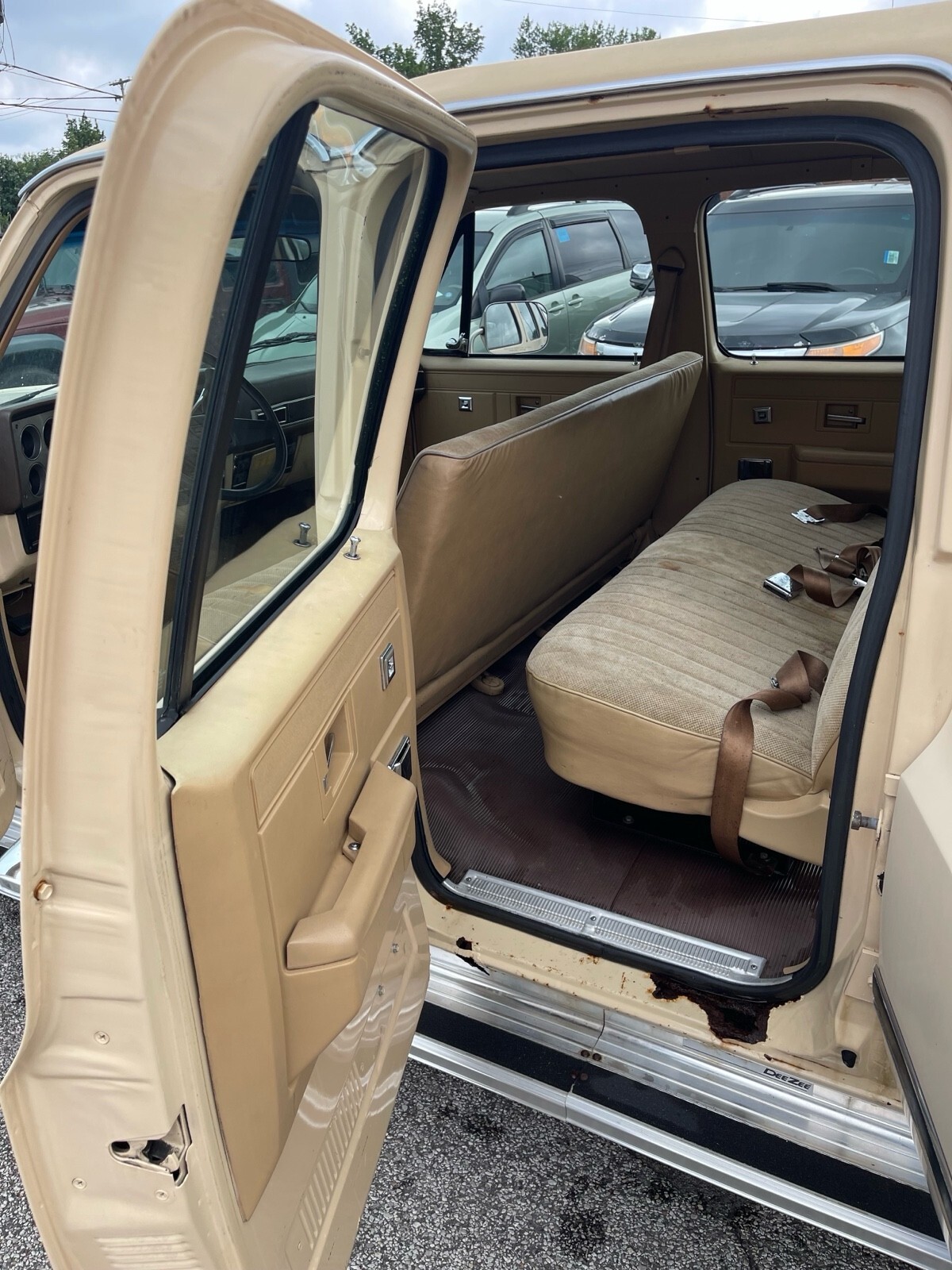 1986 Chevrolet Suburban C2 - photo 9
