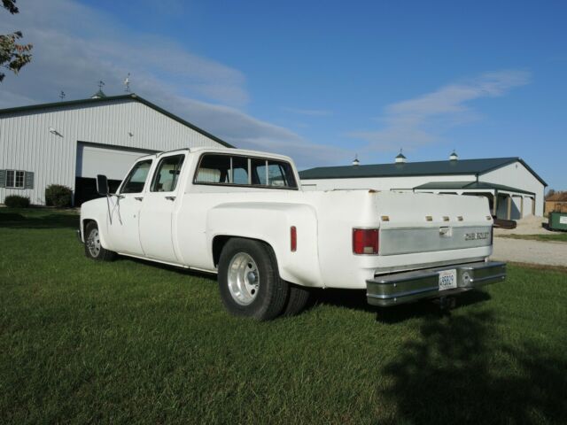 1986 Chevrolet Silverado 3500 base - photo 3