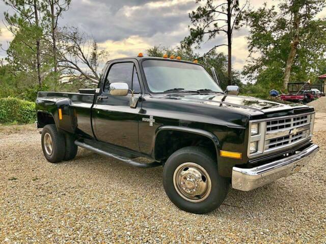 1986 Chevrolet C30 Dually Silverado 7.4l Big Block - C10 C20 K10 K20 K30 1986 Chevrolet C/K Pickup 3500 C30 SILVERADO